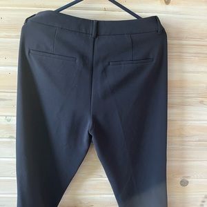 Old Navy Harper ankle length pants.